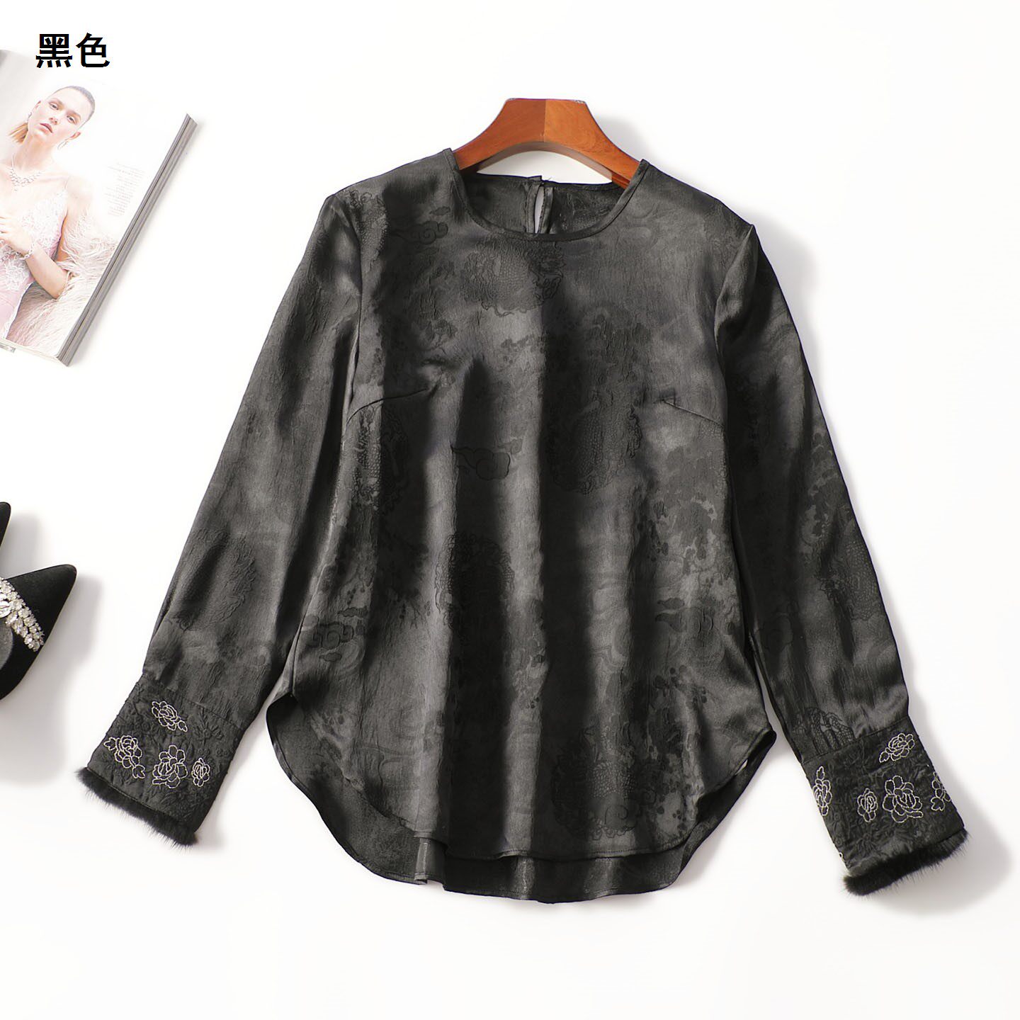 250254 秋上衣 女中长款长袖套头.M.L.XL