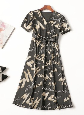 411115 夏加长款V领短袖印花连衣裙