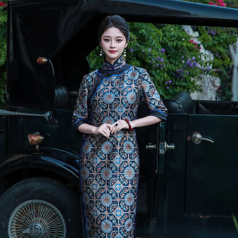 鎏金宝相三重门宋锦旗袍2026新款冬秋冬高端大气上档次桑蚕丝妈妈