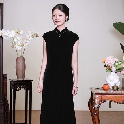 雾影三重门夏季中式桑蚕丝真丝绒连衣裙修身鱼尾旗袍改良礼服女装
