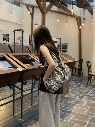 HURIDOM “小野性”豹纹单肩斜挎手提包女帆布包大容量布袋包韩系
