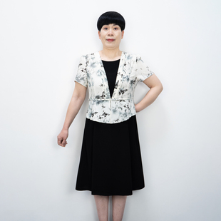 5060岁妈妈连衣裙夏装裙子假两件2026新款洋气减龄中长裙中年女装