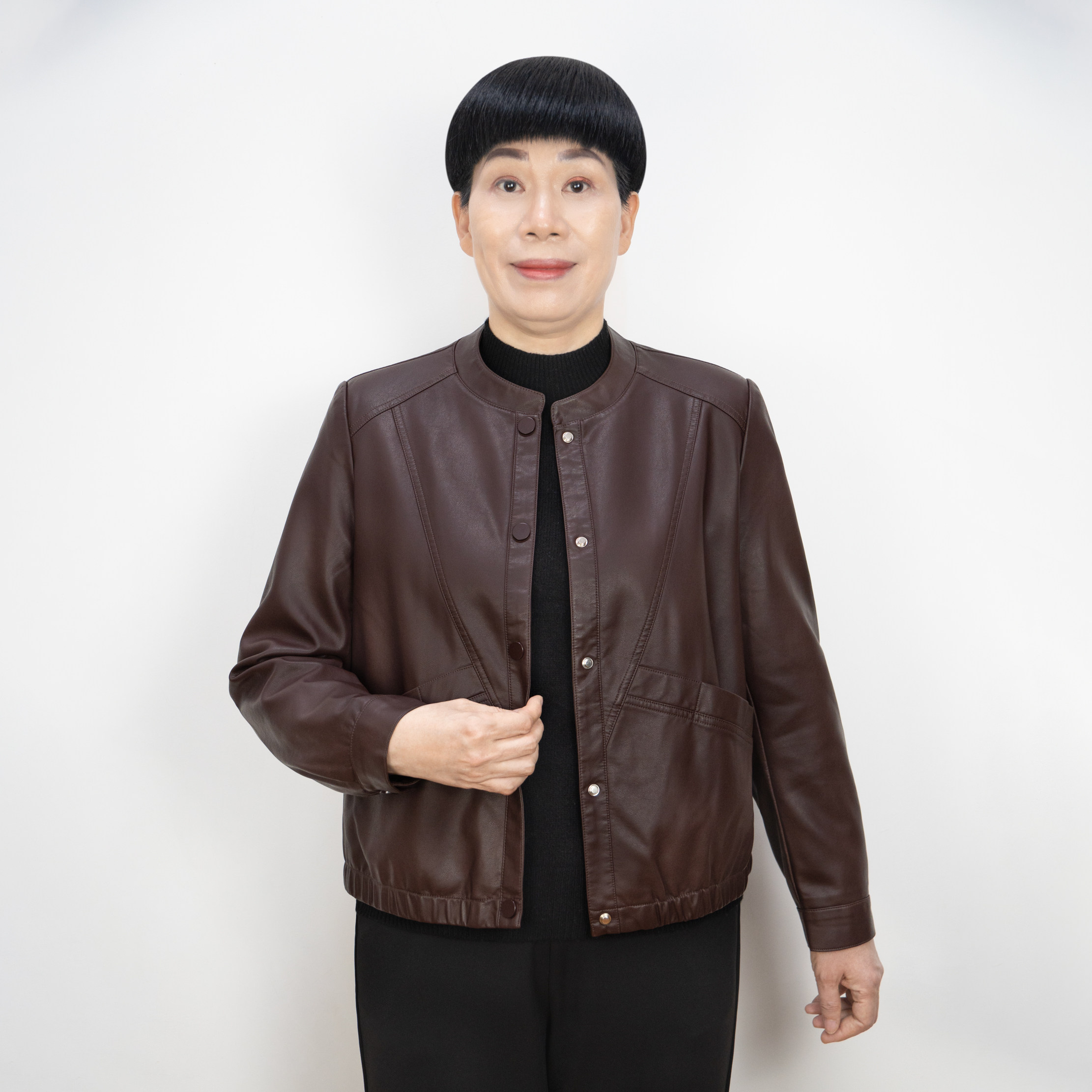妈妈装春秋皮衣外套宽松遮肉显瘦2026中年女士立领百搭短款皮夹克