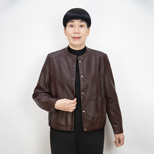 妈妈装春秋皮衣外套宽松遮肉显瘦2026中年女士立领百搭短款皮夹克