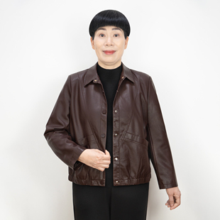中年妈妈皮衣外套女秋季新款2026宽松短款女装洋气软PU皮夹克上衣