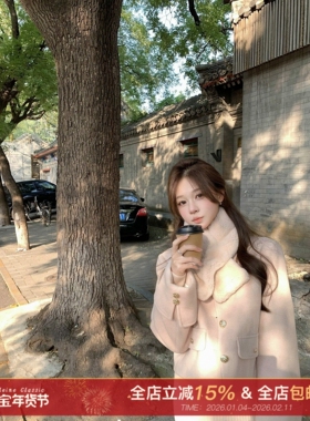 许许然Madeleine【日系千金】秋冬羊毛圆领夹棉短款开衫外套女