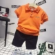 870002 Оранжевая рубашка поло +70041 Черные брюки