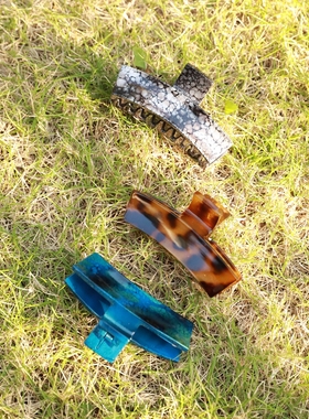 进口现货章小蕙Camila Paris法国复古优雅气质盘发夹鲨鱼夹蓝色灰