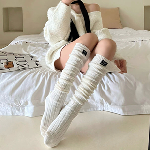 miu系长筒袜女春秋加厚过膝堆堆袜保暖字母长筒袜配雪地靴过膝袜