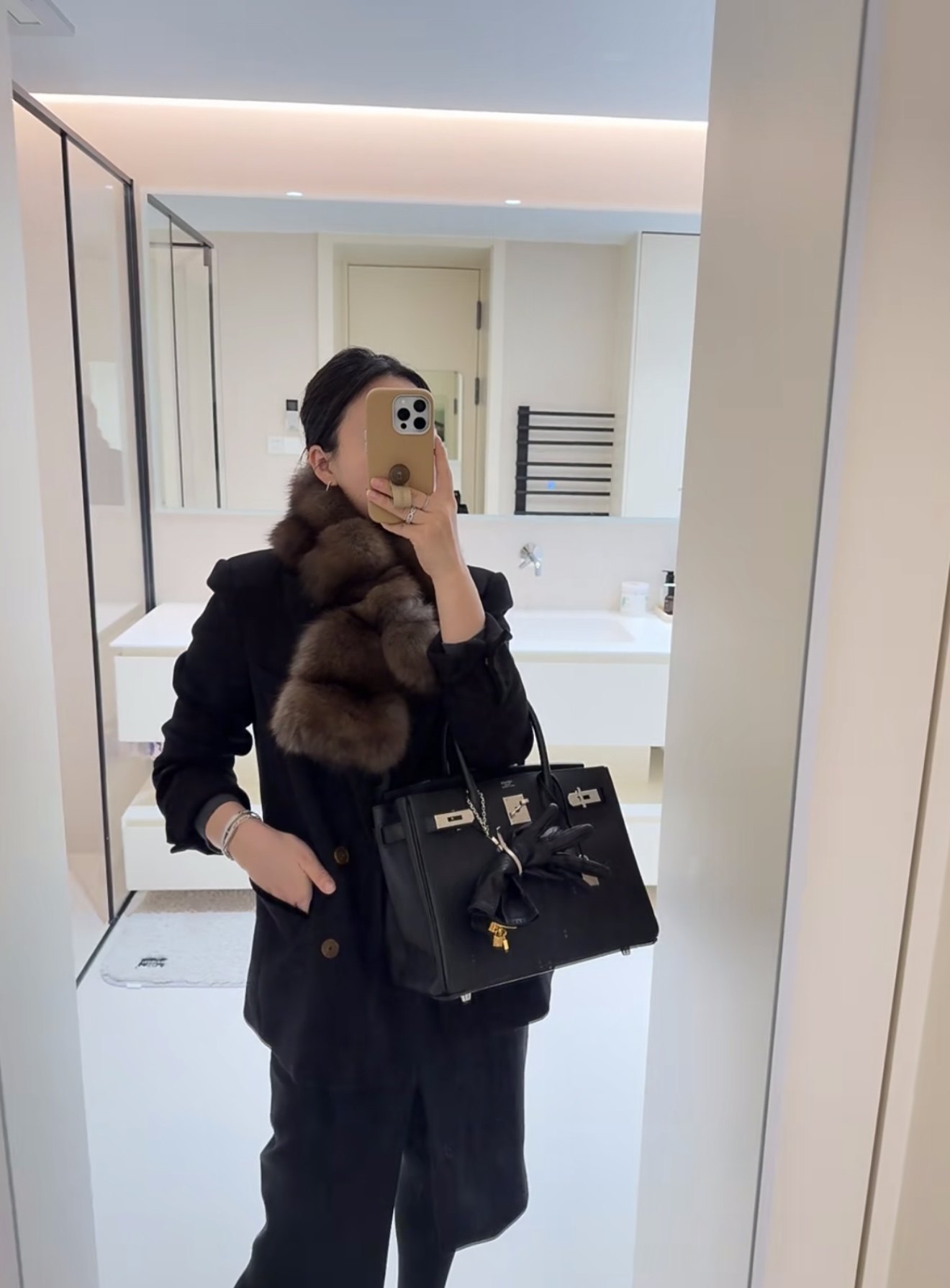 新款满天星紫貂毛围巾女凹造型仿皮草秋冬季经典围脖百搭脖套长款