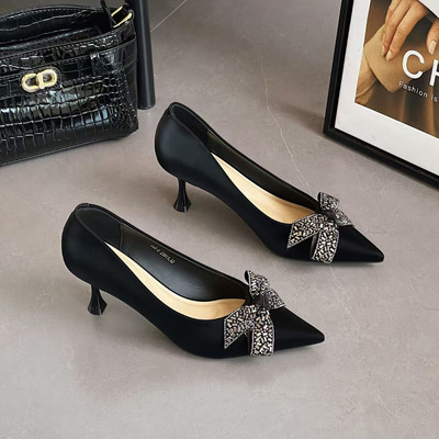 宣典法式气质蝴蝶结高跟鞋