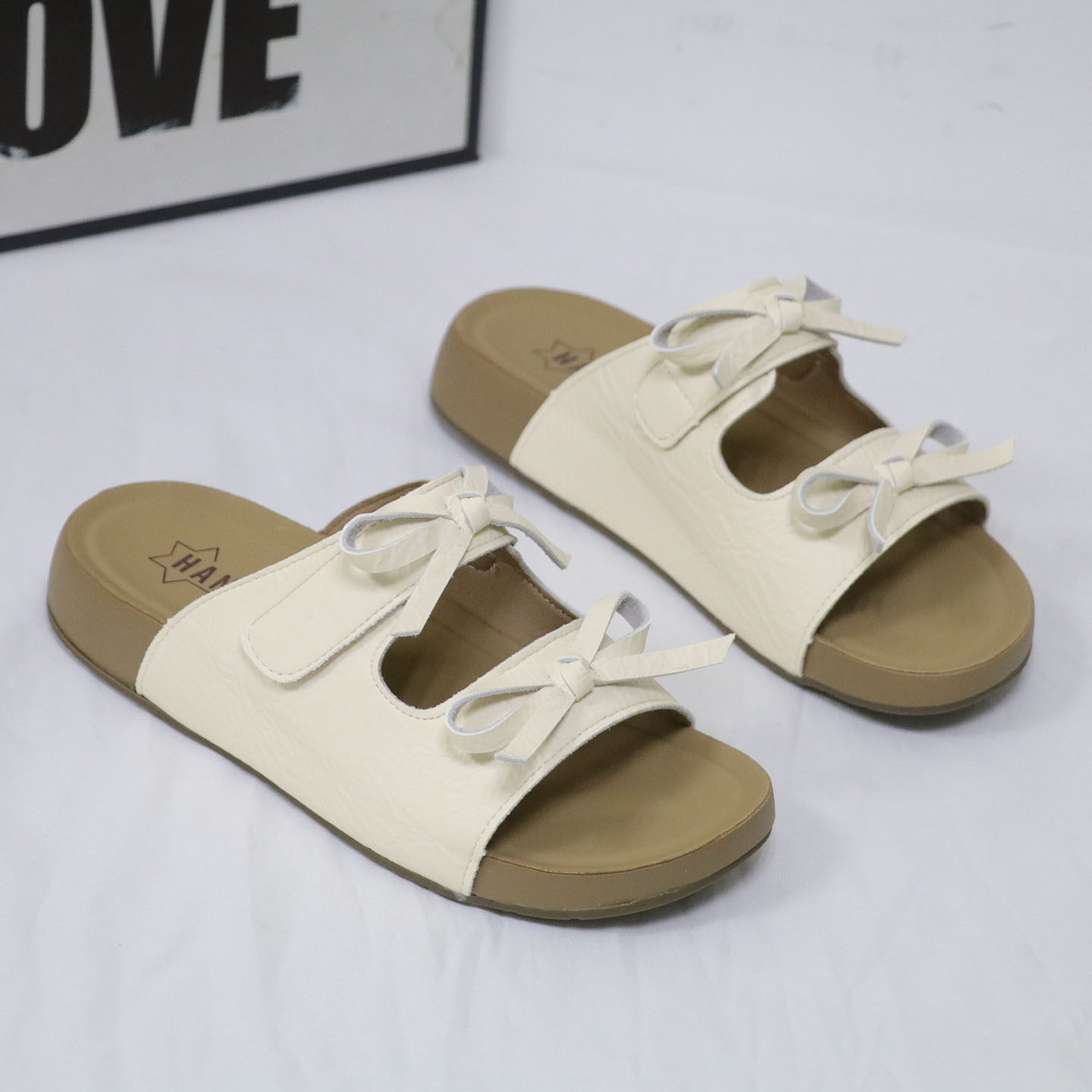 凉拖鞋女夏季外穿2026新款厚底勃肯鞋休闲平底博肯沙滩凉鞋一字拖,女鞋,一字拖,淘宝优惠券,粉丝福利购,淘宝优惠卷