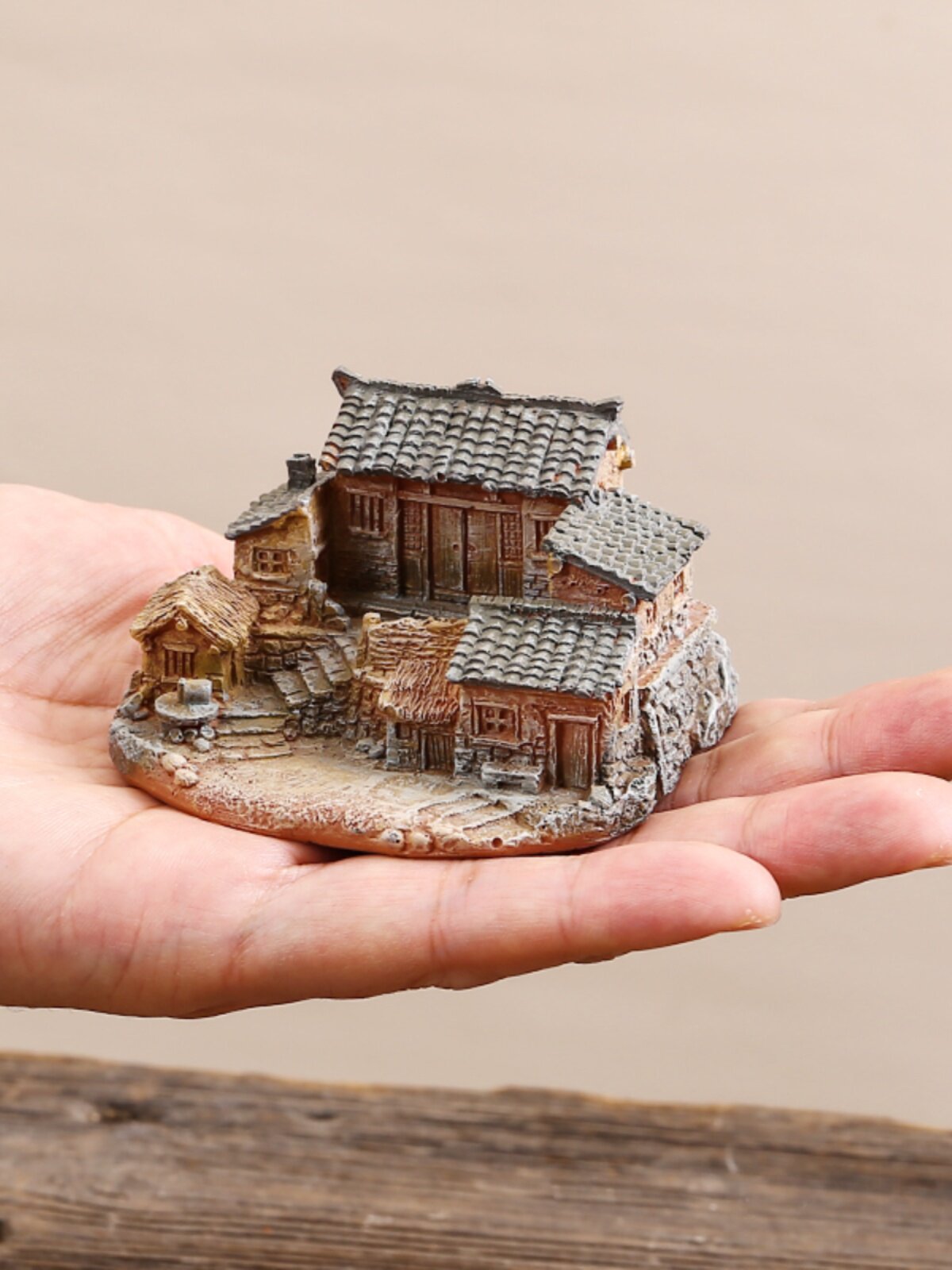 목가적 인 농촌 오래된 집 장식품 작은 모델 데스크탑 창조적 인 마이크로 풍경 조경 안뜰 거실 화분 화분