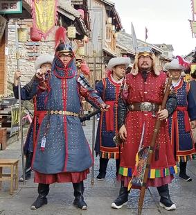 骑士铠甲柳丁罩甲出警入跸布面甲夹棉罩武装衣锁子甲勇兵男女款