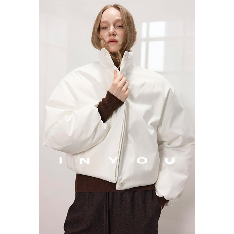 因由 95白鹅绒极简造型短款龟背设计感轻生活秋冬时髦羽绒服女
