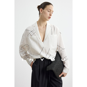 因由 老钱风印花防晒长袖衬衫原创度假风上衣秋季宽松显瘦衬衣女