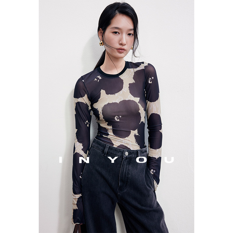 因由 设计师牡丹花卉弹力轻柔夏秋新款网纱曼妙修身微喇袖上衣女图片
