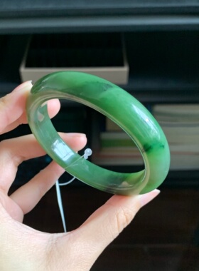 毛毛的翠//M 13632/和田玉碧玉大圈手镯//57.5/1400