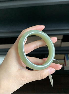 毛毛的翠//M 12734/和田玉青玉正圈手镯//56.3/400