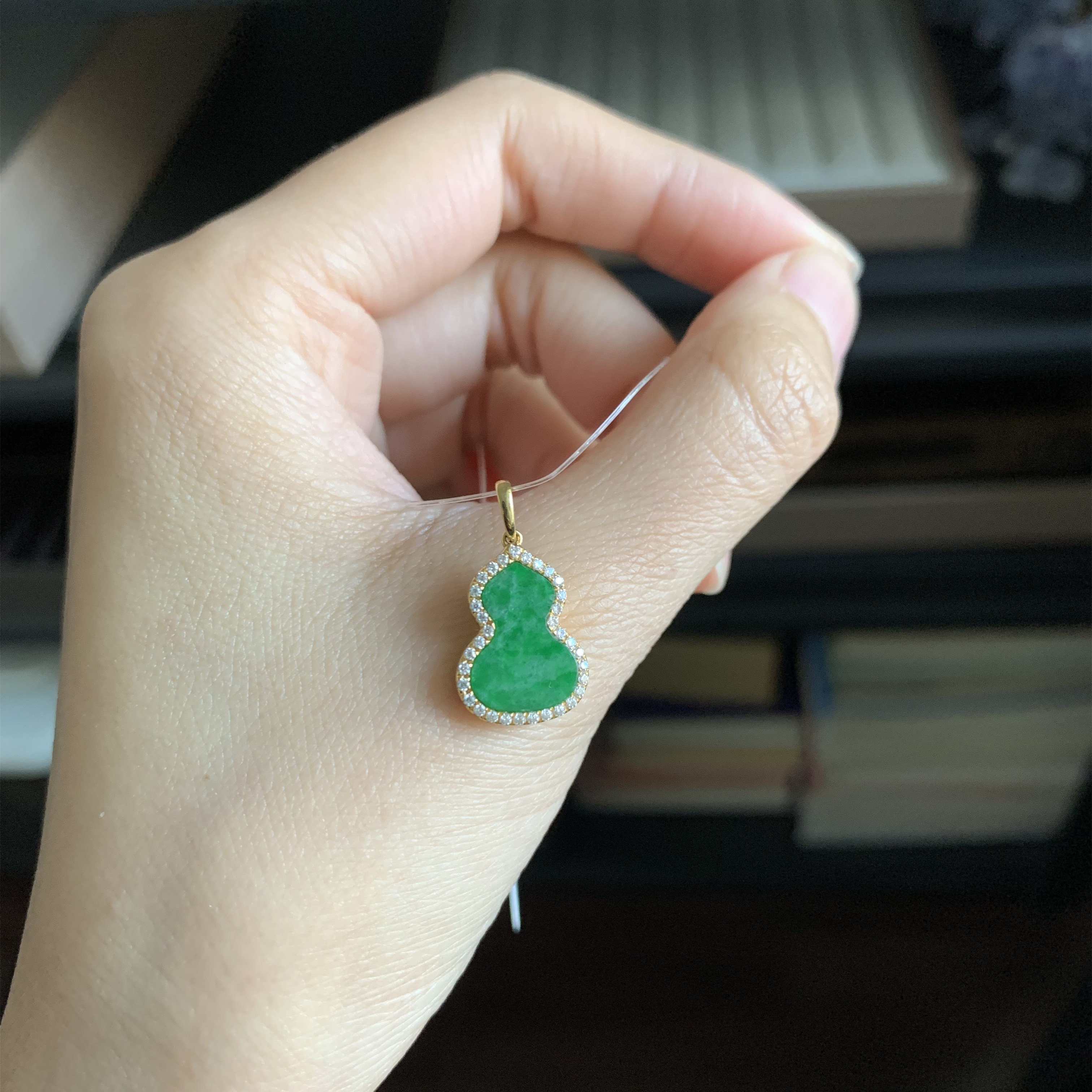 毛毛的翠//M 12488/天然18k金镶嵌翡翠花青葫芦吊坠/990