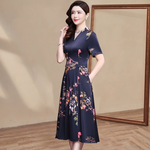 Летнее шелковое вместительное и большое платье, короткий рукав, большой размер