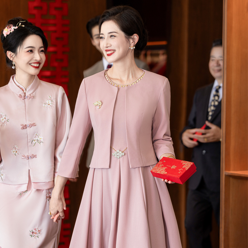 《诗意》妈妈婚宴礼服夏季新款婚礼喜婆婆结婚装喜服年轻旗袍高端