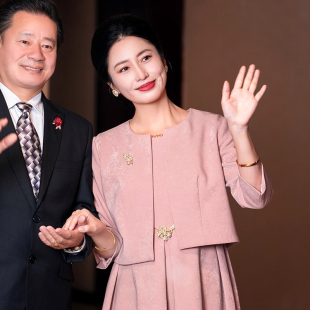 高端婚礼妈妈礼服两件套秋季年轻参加结婚喜婆婆婚宴装连衣裙