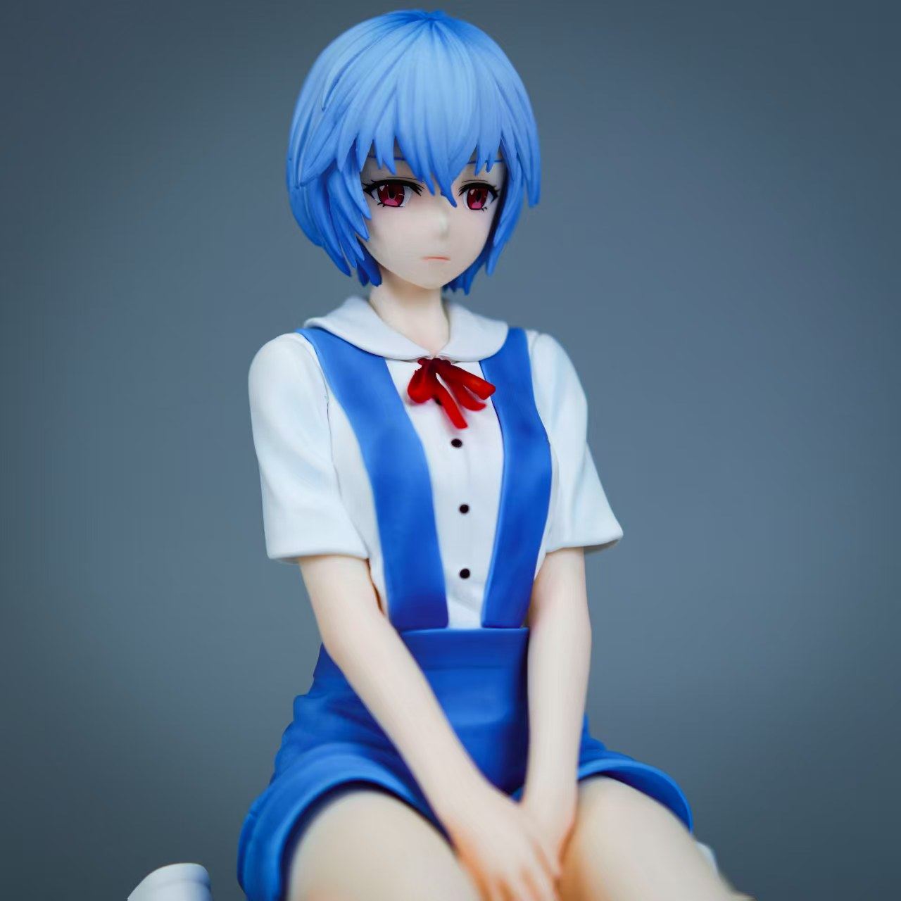 跪姿凌波丽校服美少女手办GK模型二次元游戏机箱摆件