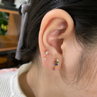 植入级医用钛合金微镶多色锆石吊坠耳骨钉防过敏养穿刺耳蜗小耳钉