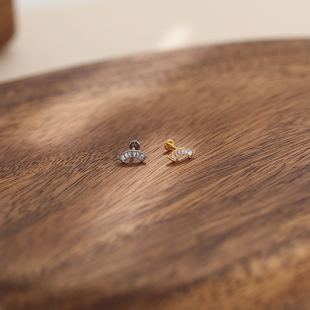 F136医用植入级钛合金排锆几何弧面耳钉内螺纹平底穿刺唇钉耳垂钉