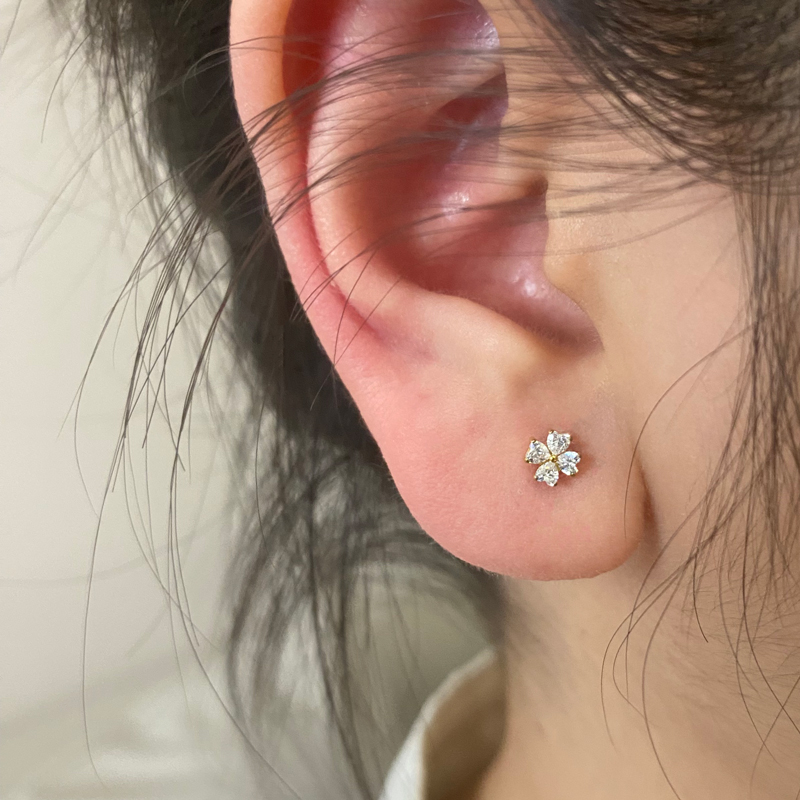 钛合金精致超闪爱心锆石四叶草耳钉内螺纹防过敏穿刺耳蜗钉耳骨钉