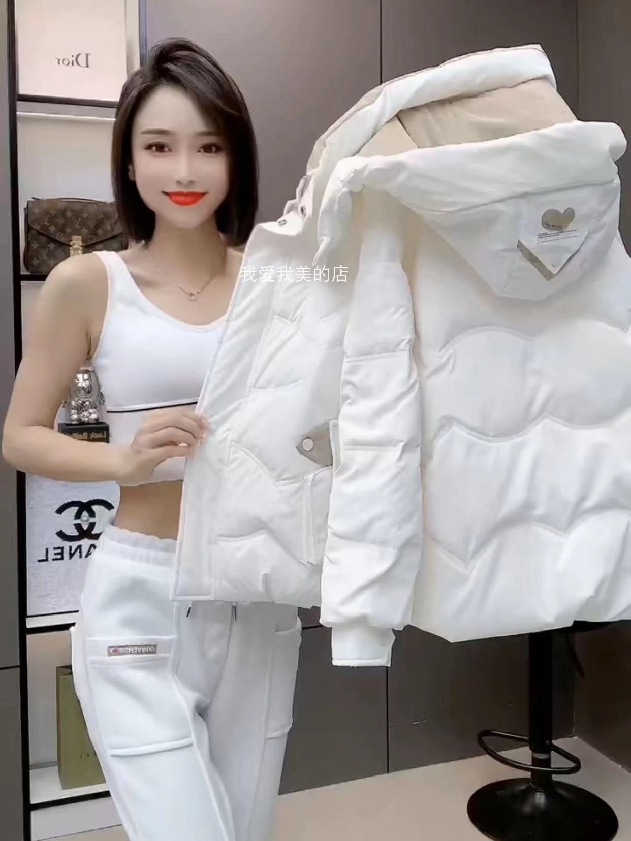 今年爆款羽绒服女装2023秋冬新款流行免洗时尚百搭连帽羽绒外套潮