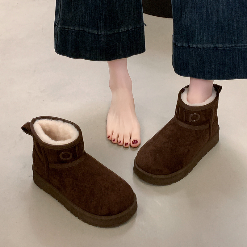 2025年冬季网红保暖休闲时尚加绒加厚毛绒防滑雪地女靴