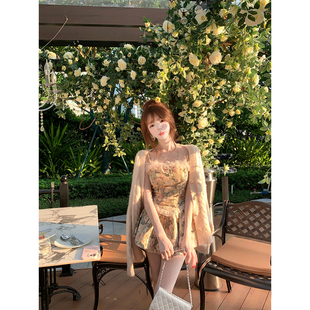 瑞茜 小众设计吊带连衣裙 浪漫庄园 纯欲风法式 R3563W 秋季
