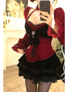 【瑞茜】圣诞战袍 冬季纯欲显瘦丝绒长袖上衣半裙R6929-1H