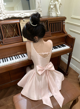 【瑞茜】优雅大小姐 甜美纯欲风显瘦蝴蝶结吊带连衣裙R222L