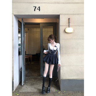【瑞茜】可露丽少女 秋冬纯欲可爱风背带连衣裙上衣 R2808-1L