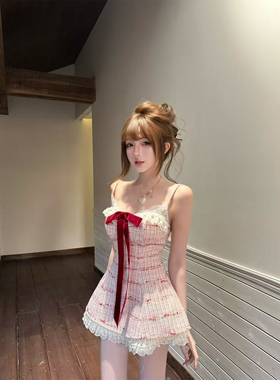 【瑞茜】 树莓甜酒 早春款甜美可爱修身时尚套装 R5780X