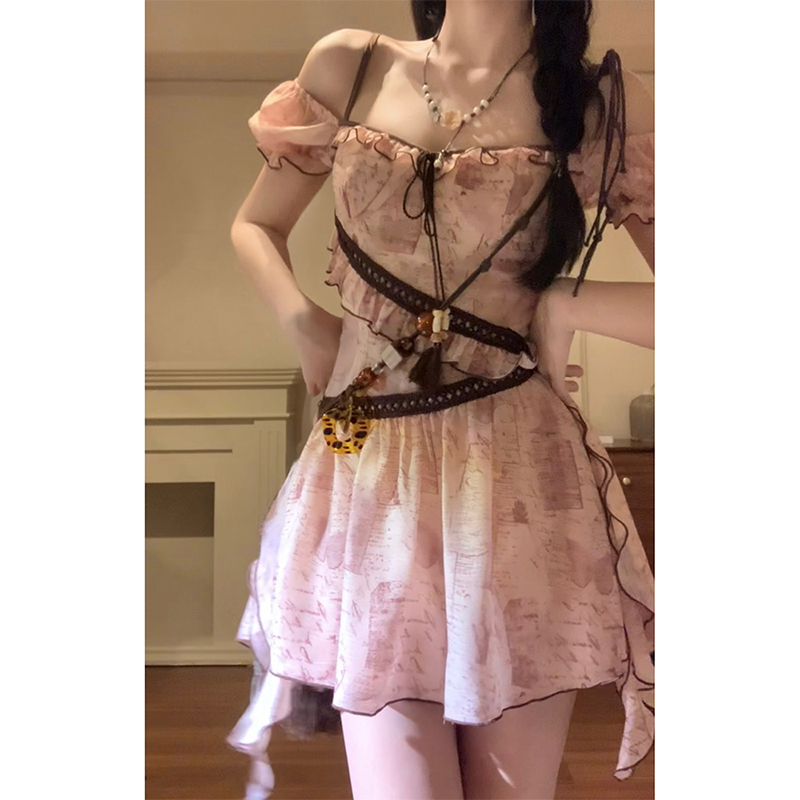 甜美收腰显瘦小个子短款连衣裙