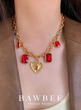 铜镀金女复古宝石项链