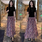 套装 短袖 裙女2026夏季 洋气显瘦薄款 上衣碎花半身裙两件套 新款 时尚