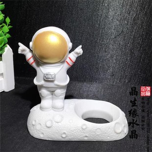 水晶球树脂底座摆件宇航员太空人办公桌面模型饰品小装饰摆件