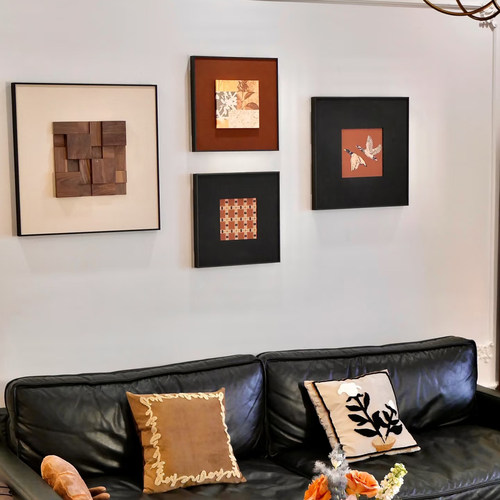 现代极简中古风客厅组合装饰挂画