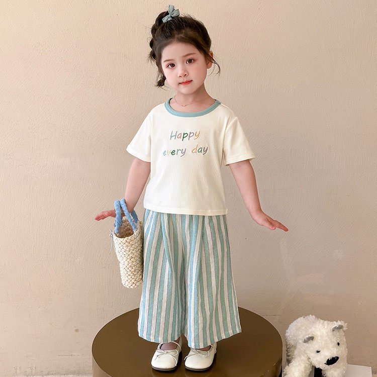 女童短袖T恤套装2026夏装新款儿童宽松休闲上衣条纹阔腿裤两件套