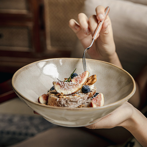 巷子尾特别好看的复古陶瓷面碗