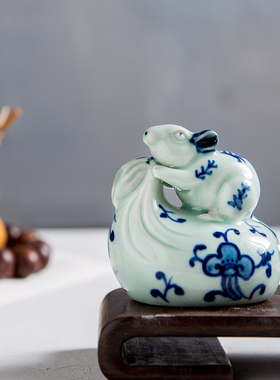 民国手绘青花水滴摆件古董古玩