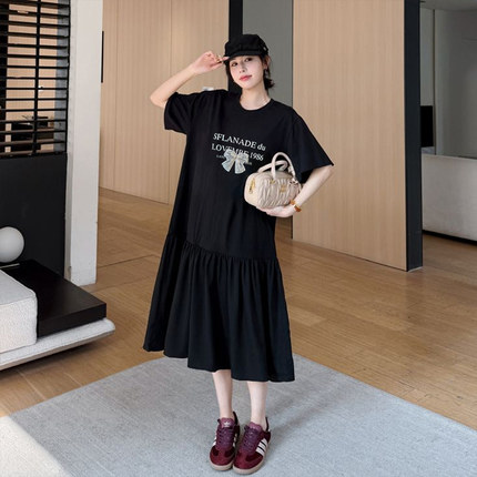 宽松特大码女装胖mm夏装2026新款纯棉长款过膝气质蕾丝短袖连衣裙