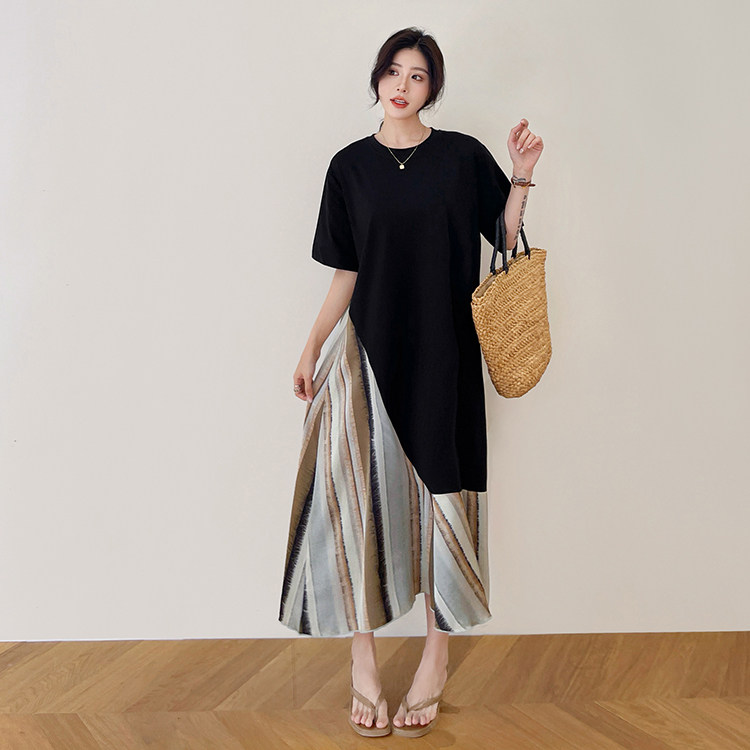 超好看连衣裙洋气法式高级感品质短袖胖mm大码显瘦过膝长裙子夏天