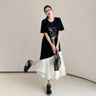 大码胖mm夏日拼接巨瘦连衣裙慵懒松驰感假两件套显瘦藏肉t恤裙子