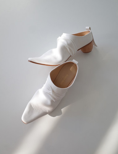 HOMEWORK异形跟手工制作穆勒鞋